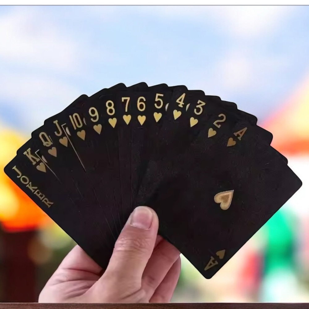 BRAND NEW DECK OF BLACK WATERPROOF ROSE POKER CARDS - Picture 6 of 9